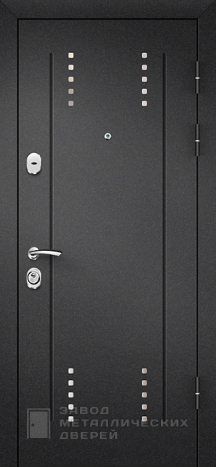 Фото «Дверь в дом №55» в Серпухову